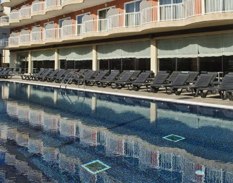 Ruleta Augustus Salou Exterior foto