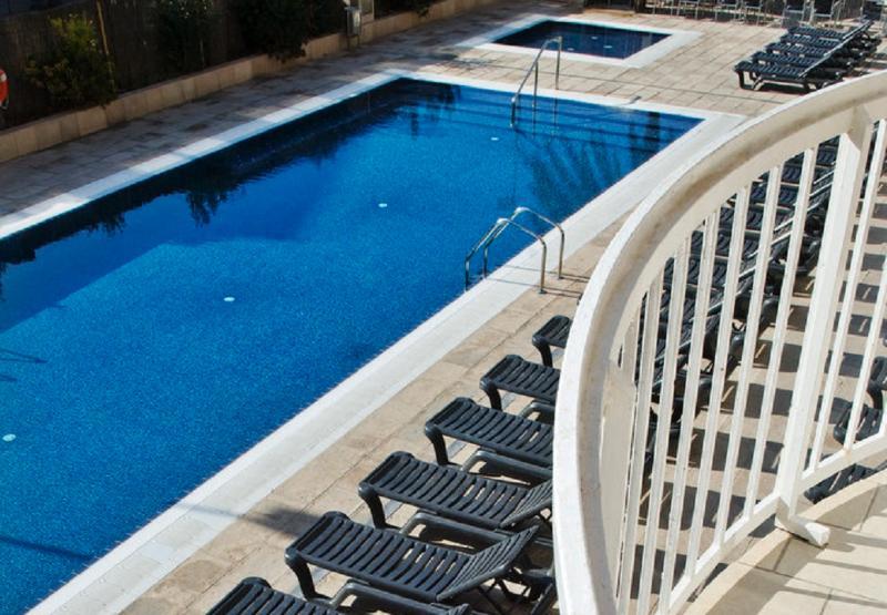 Ruleta Augustus Salou Exterior foto